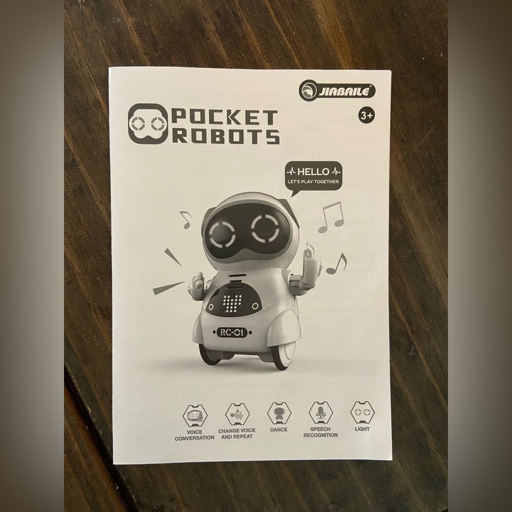 Pocket Talking Robot - Picture 5 of 7